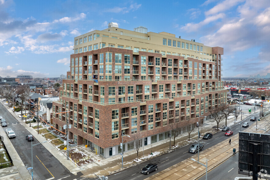 1775-1779 St Clair Av W, Toronto, ON à vendre - Photo de l’immeuble – Image 2 sur 4