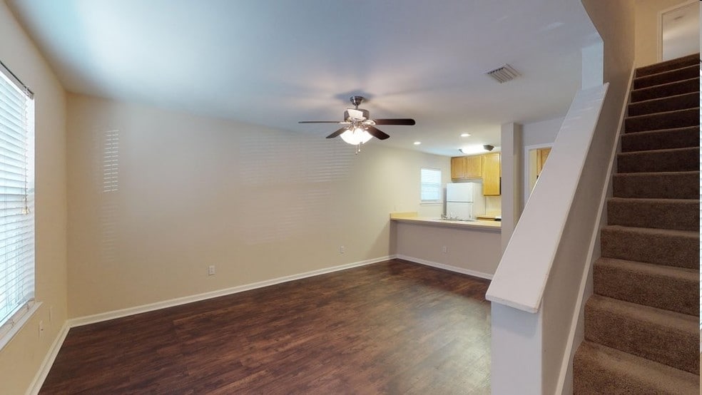 226 Columbia Dr, Tallahassee, FL à vendre - Numérisation 3D Matterport – Image 2 sur 23