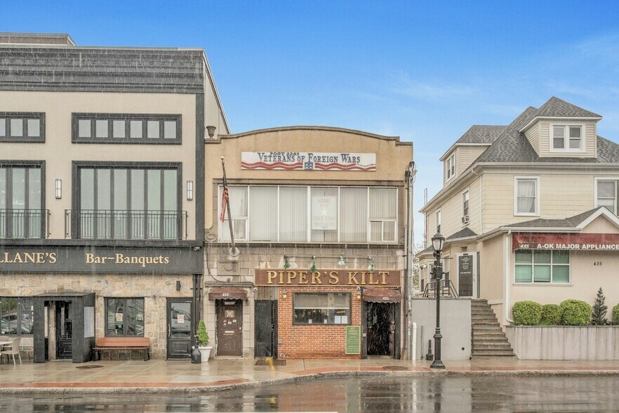 433 White Plains Rd, Eastchester, NY à vendre - Photo de l’immeuble – Image 3 sur 26