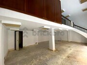 Interior local
