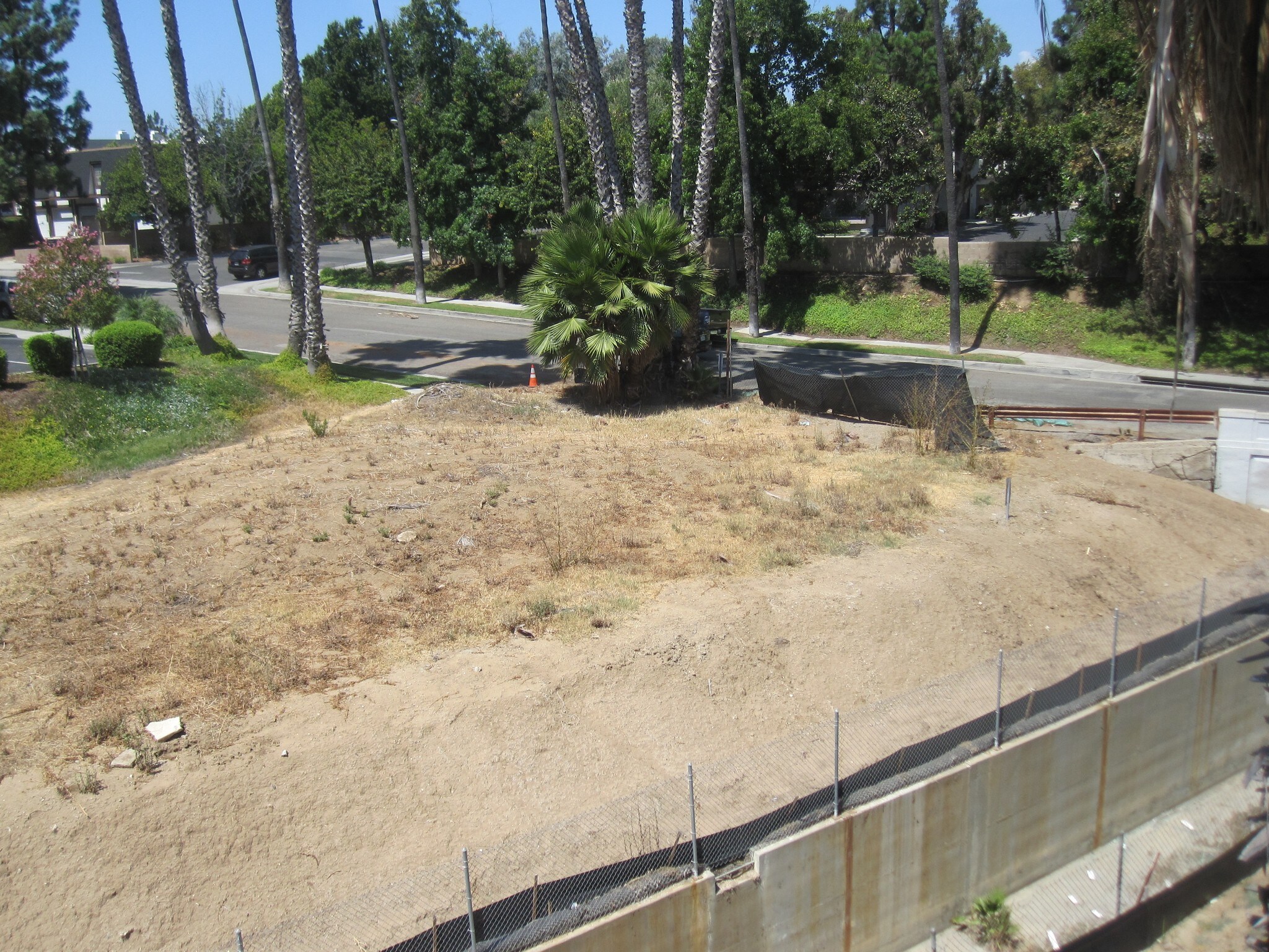 1021 E Yorba Linda Blvd, Placentia, CA à vendre Photo principale– Image 1 sur 5