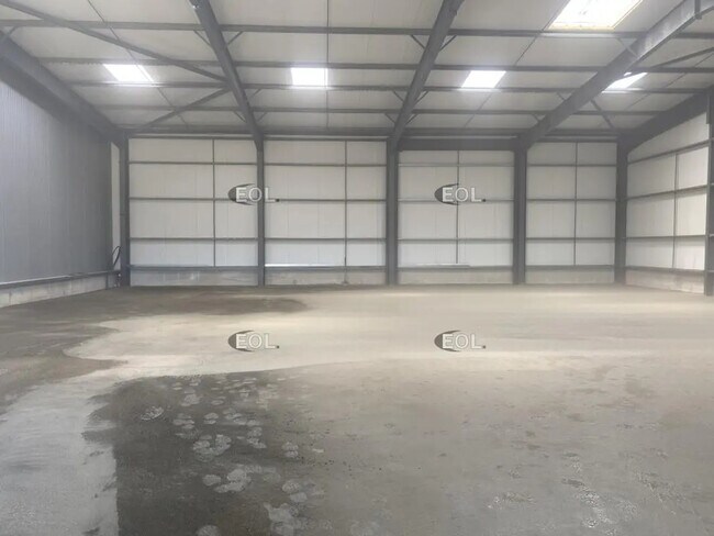 Plus de détails pour Industriel/Logistique à louer