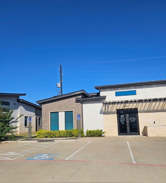 21777 Merchants Way, Katy, TX à louer - Photo de l’immeuble – Image 1 sur 11
