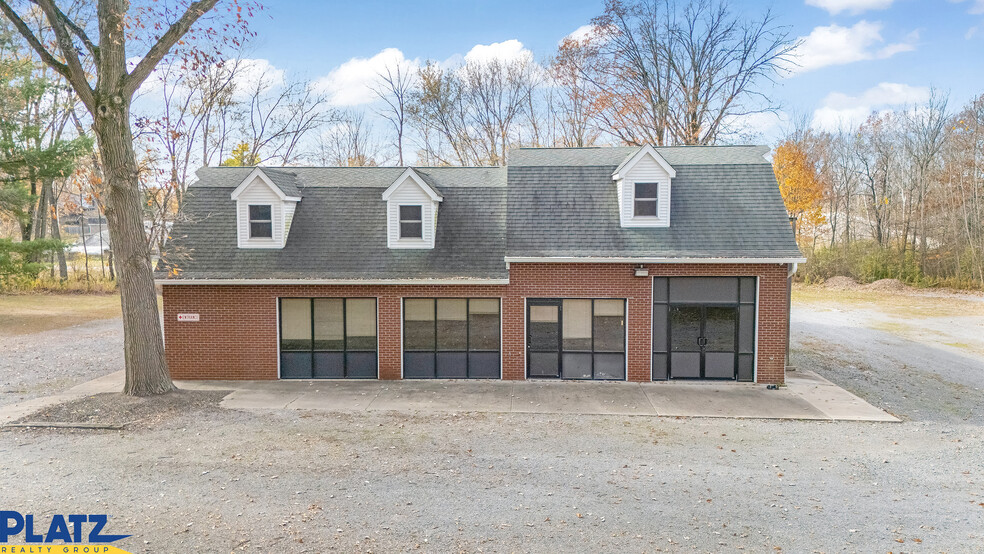 170 Duquesne St, Columbiana, OH à louer - Photo de l’immeuble – Image 1 sur 19