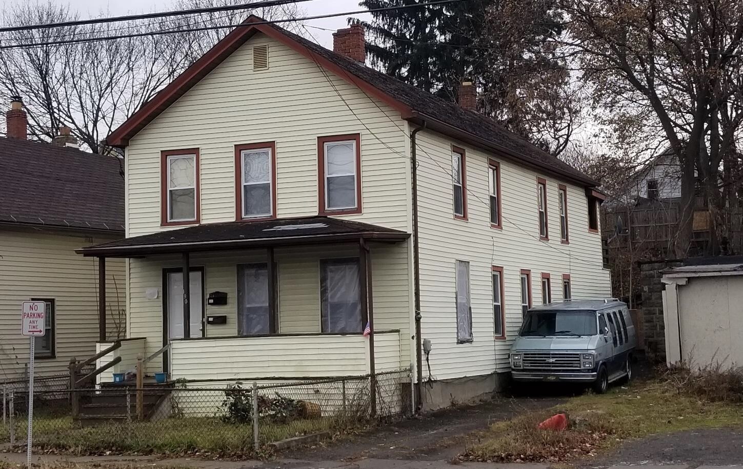 190 Henry St, Binghamton, NY à vendre Photo principale– Image 1 sur 3