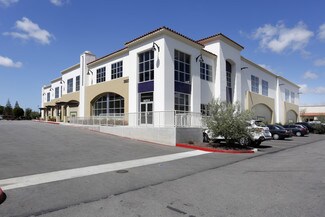 Plus de détails pour 3823 Mission Oaks Blvd, Camarillo, CA - Industriel/Logistique à louer
