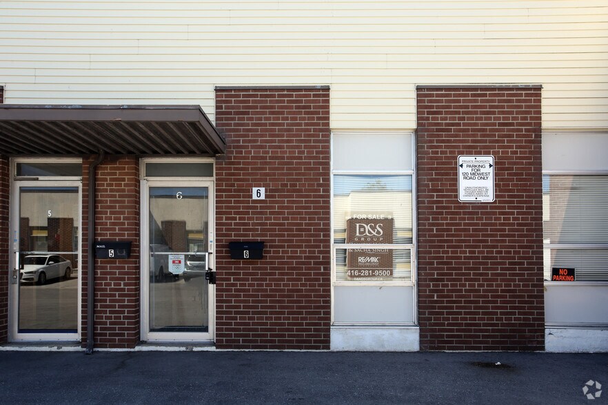 120 Midwest Rd, Toronto, ON à louer - Photo de l’immeuble – Image 3 sur 13