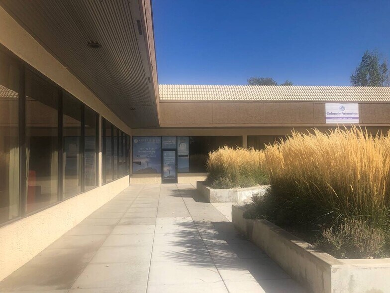 340 Lashley St, Longmont, CO à louer - Photo de l’immeuble – Image 2 sur 15