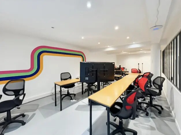 Bureau dans Paris à louer - Photo de l’immeuble – Image 2 sur 8