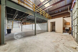 Plus de détails pour 49 Happy St, Killeen, TX - Industriel/Logistique à vendre