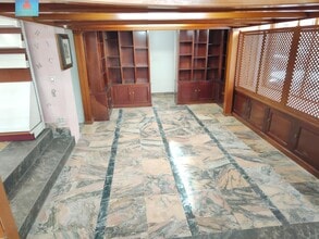 Local commercial dans Ávila, Ávila à louer Photo intérieure– Image 2 sur 3