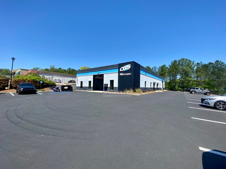 102 Hilltop Dr, Pelham, AL à louer - Photo de l’immeuble – Image 3 sur 14