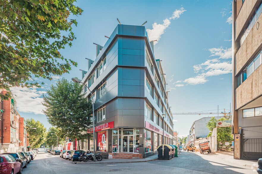 Avenida Leopoldo Calvo - Sotelo Bustelo, 10, Pozuelo de Alarcón, Madrid à vendre - Photo principale – Image 1 sur 1