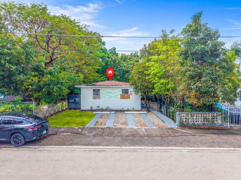 270 NW 35th St, Miami, FL à vendre - Photo de l’immeuble – Image 3 sur 11