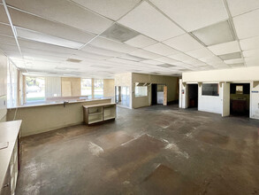 1951 N Sequoia Ave, Simi Valley, CA à louer Photo intérieure– Image 2 sur 4