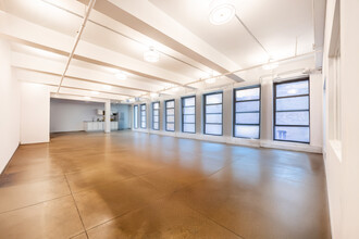 146 W 29th St, New York, NY à louer Photo de l’immeuble– Image 1 sur 10