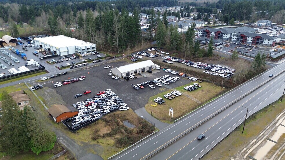 22212 State Route 410, Bonney Lake, WA à louer - Photo de l’immeuble – Image 3 sur 8