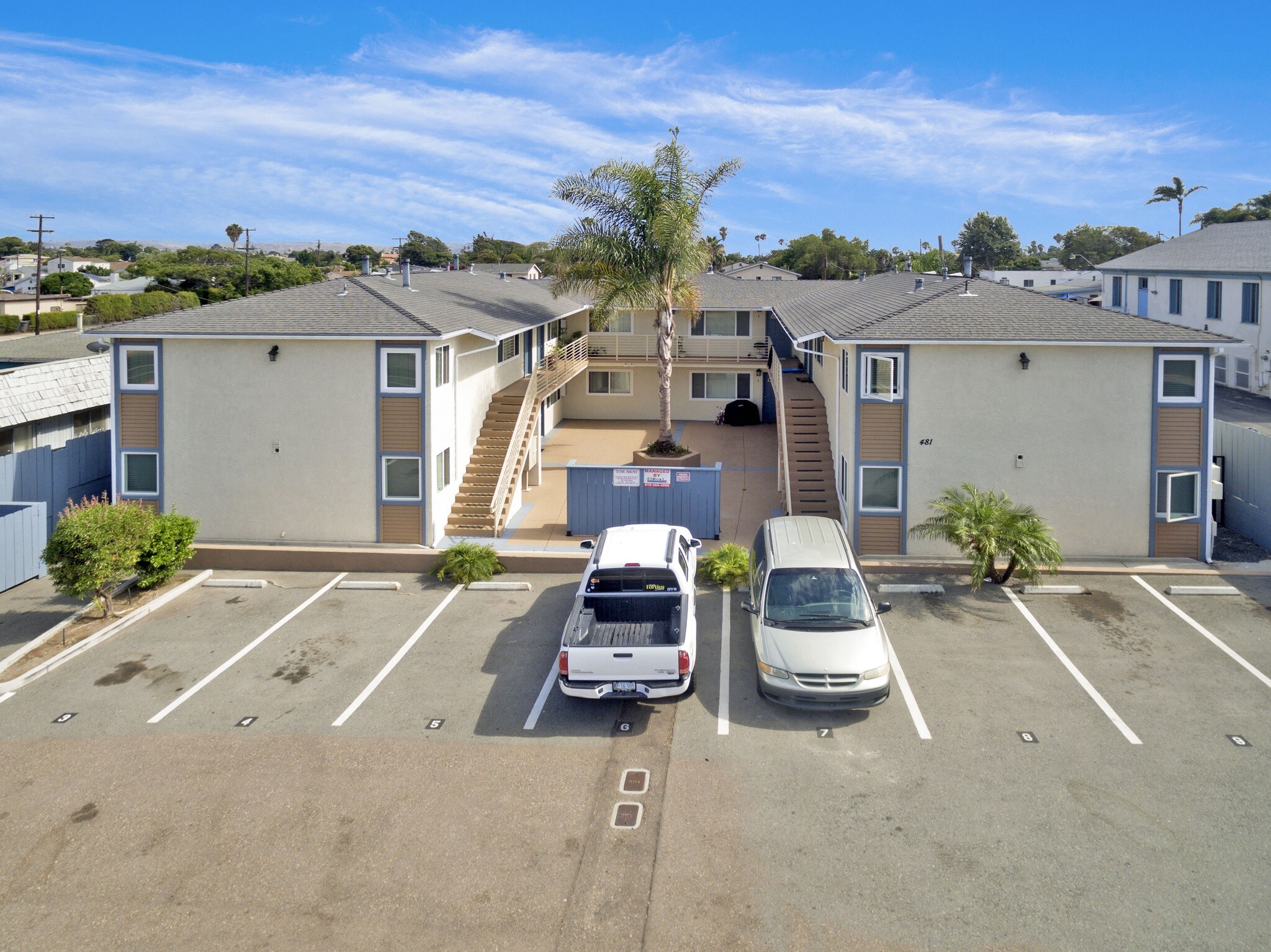 481 Palm Ave, Imperial Beach, CA à vendre Photo de l’immeuble– Image 1 sur 17
