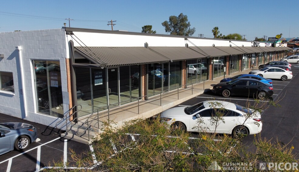 2502-2532 N Campbell Ave, Tucson, AZ à louer - Photo de l’immeuble – Image 2 sur 4