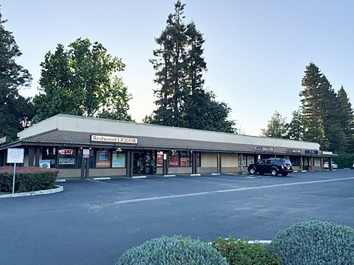 2030 Redwood Rd, Napa, CA à louer - Photo de l’immeuble – Image 1 sur 6