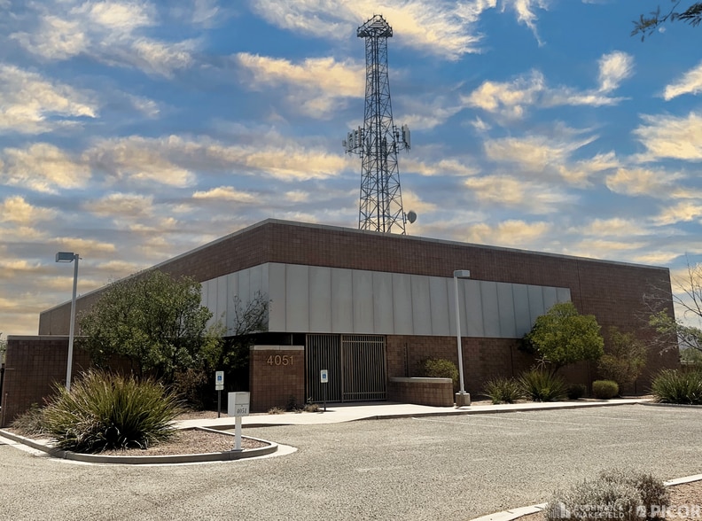 4051 W Costco Dr, Tucson, AZ à vendre - Photo de l’immeuble – Image 2 sur 6