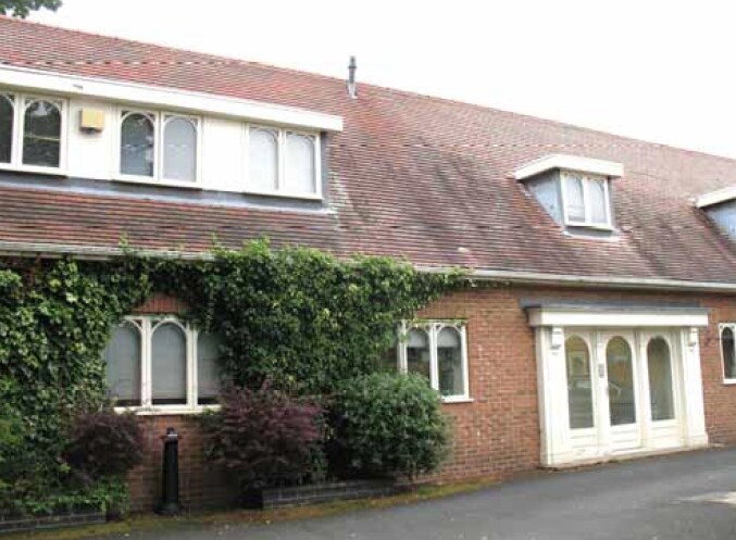 132 Widney Ln, Solihull à louer - Photo de l’immeuble – Image 2 sur 4