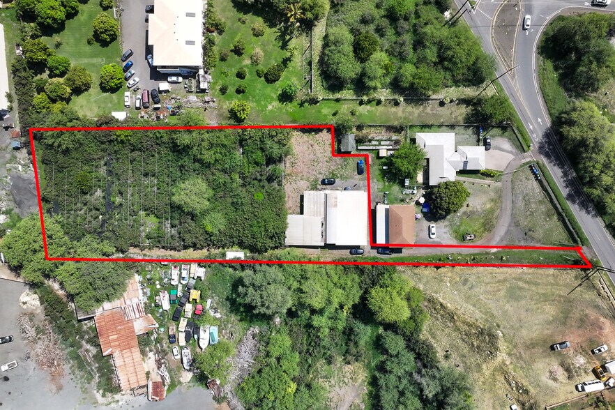 85-576 Waianae Valley Rd, Waianae, HI à louer - Photo de l’immeuble – Image 1 sur 17