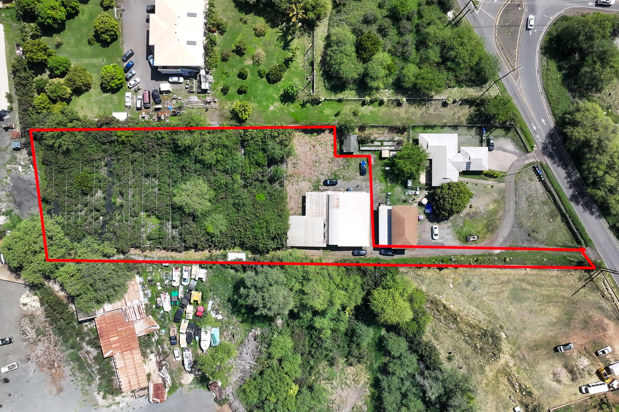 85-576 Waianae Valley Rd, Waianae, HI à louer Photo de l’immeuble– Image 1 sur 18