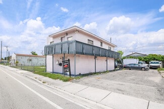 Plus de détails pour 5631 Pembroke Rd, Hollywood, FL - Local d’activités à vendre