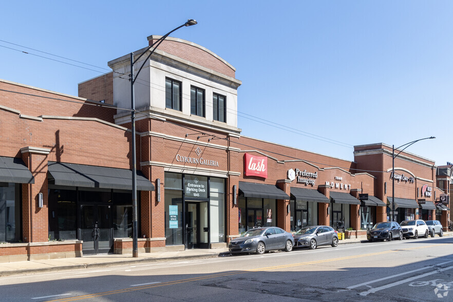 1845 N Clybourn Ave, Chicago, IL à louer - Photo de l’immeuble – Image 1 sur 6