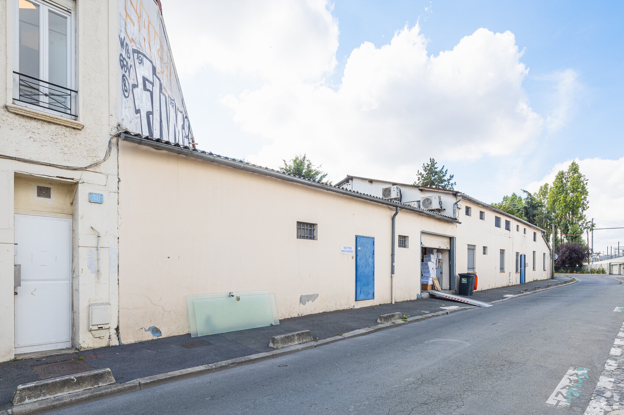 34 Rue Du Bailly, Saint-Denis à louer Photo principale– Image 1 sur 11