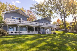 Plus de détails pour 104 W Houghton Lake Dr, Prudenville, MI - Hôtellerie à vendre