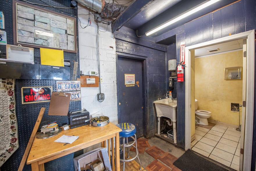 2838 Bladensburg Rd NE, Washington, DC à louer - Photo intérieure – Image 2 sur 24