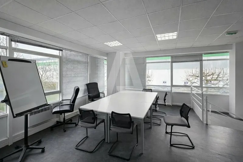 5 Rue Georges Méliès, Bois-d'Arcy à louer - Photo intérieure – Image 2 sur 8