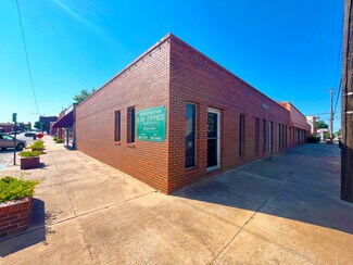Plus de détails pour 127 S Broad St, Guthrie, OK - Bureau à vendre