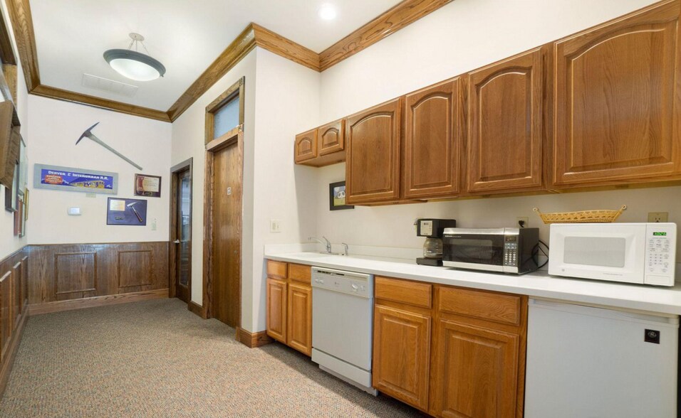 308 E Simpson St, Lafayette, CO à vendre - Photo de l’immeuble – Image 2 sur 12