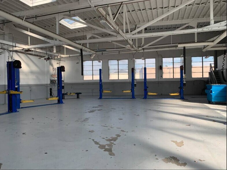 790 N San Mateo Dr, San Mateo, CA à louer - Photo de l’immeuble – Image 2 sur 3