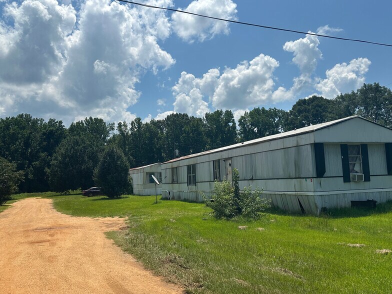14388 AL-25, Greensboro, AL à vendre - Photo de l’immeuble – Image 2 sur 12
