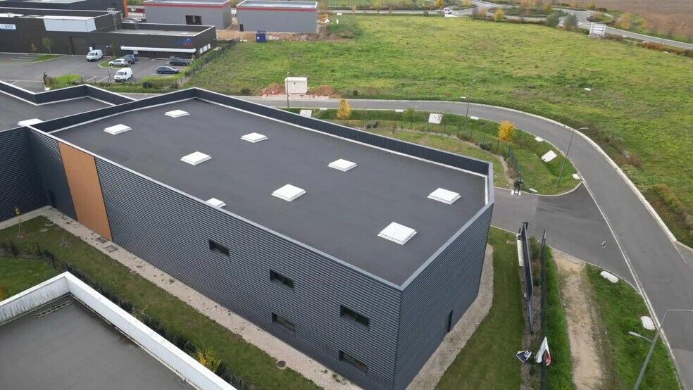 Local commercial dans Mainvilliers à louer - Aérien – Image 3 sur 13