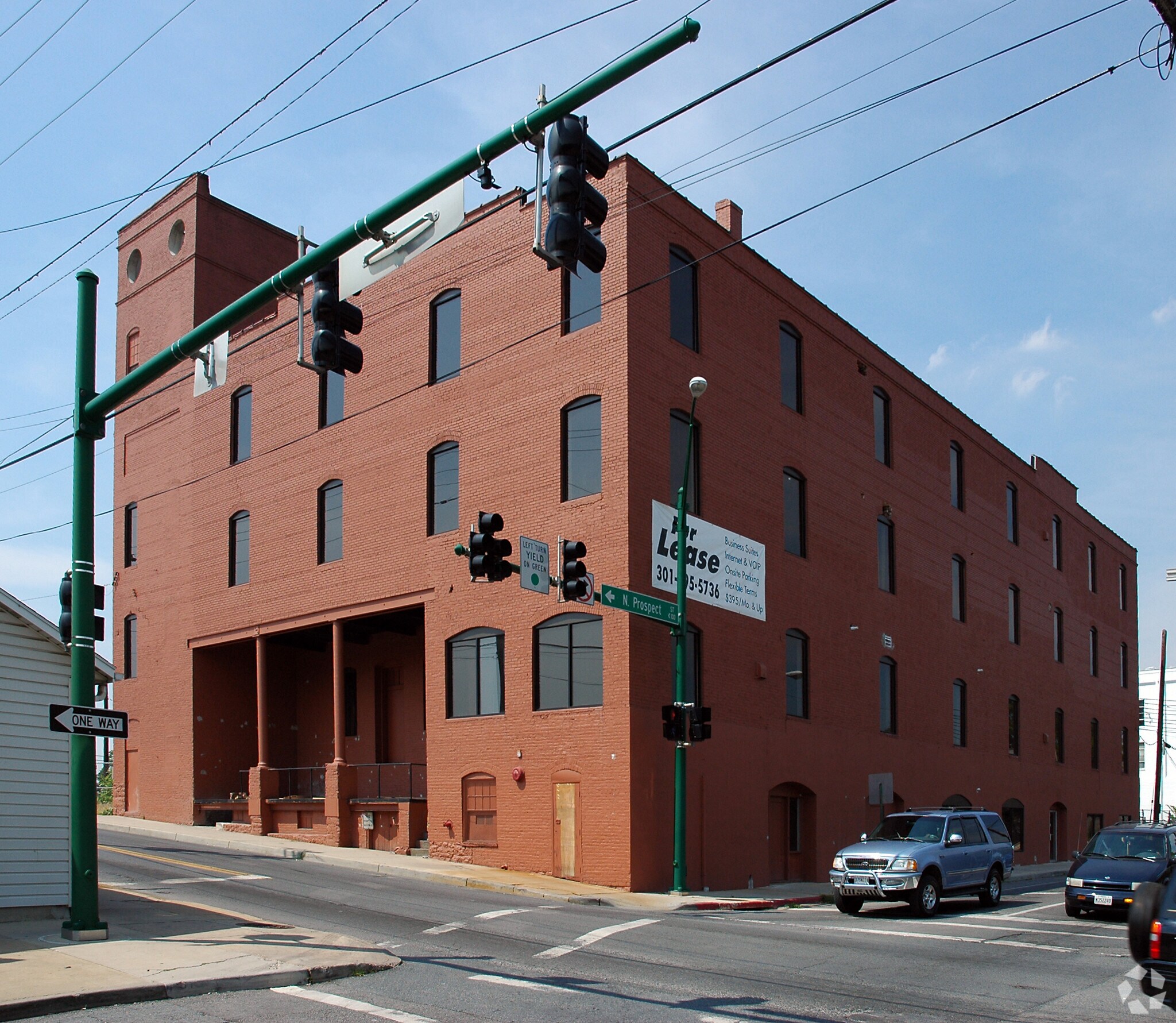 223 N Prospect St, Hagerstown, MD à louer Photo principale– Image 1 sur 2