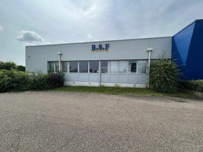 Local d'activités dans Metz à vendre - Photo de l’immeuble – Image 2 sur 17
