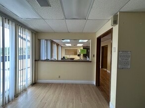 4121 NW 5th St, Plantation, FL à louer Photo de l’immeuble– Image 1 sur 10