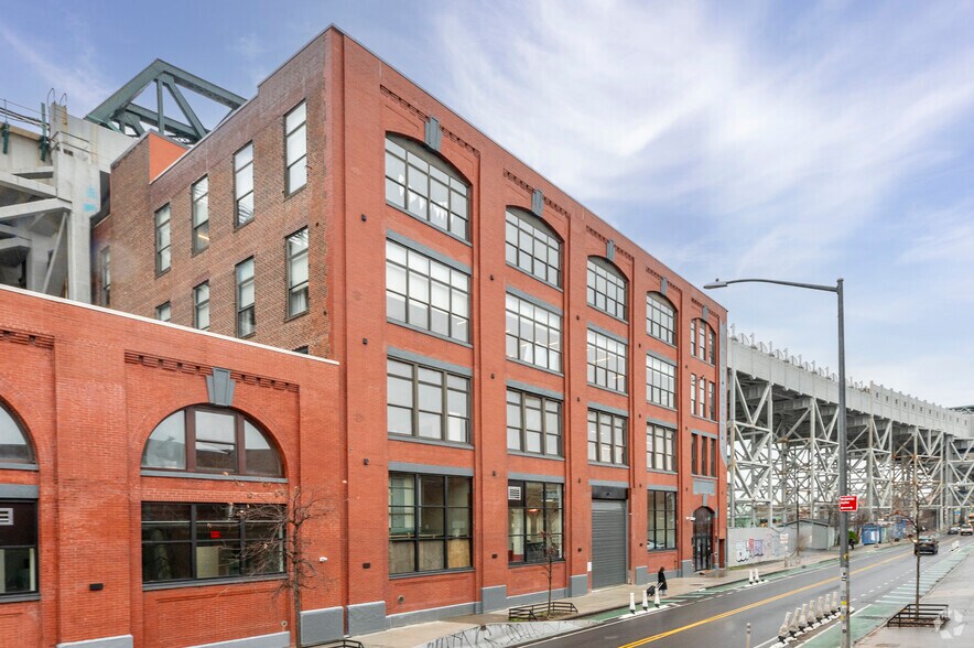 94-126 9th St, Brooklyn, NY à vendre - Photo de l’immeuble – Image 3 sur 8