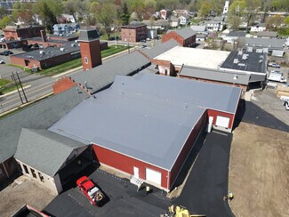Plus de détails pour 132 Main St, East Windsor, CT - Industriel/Logistique à louer