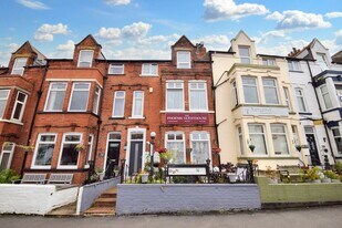 The Phoenix Guest House - Immobilier d'entreprise