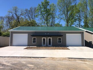Plus de détails pour 3141 N Westbury Village Dr, Bloomington, IN - Local d'activités à louer