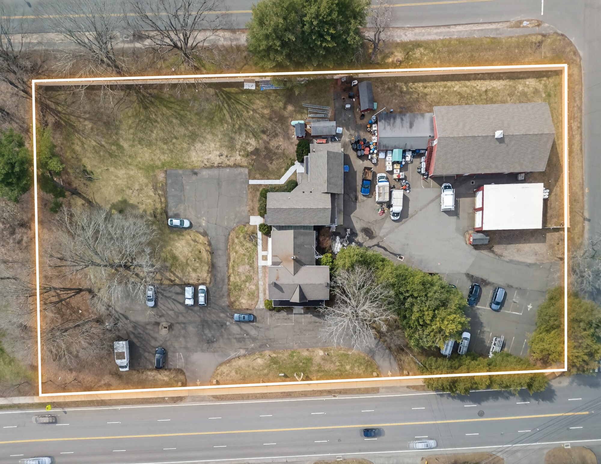 387 Danbury Rd, Wilton, CT à vendre Photo principale– Image 1 sur 13