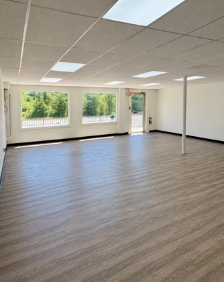 Plus de détails pour 7300 Beulah St, Alexandria, VA - Local commercial à louer