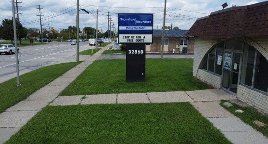 32860 Ryan Rd, Warren, MI à louer - Photo de l’immeuble – Image 2 sur 7