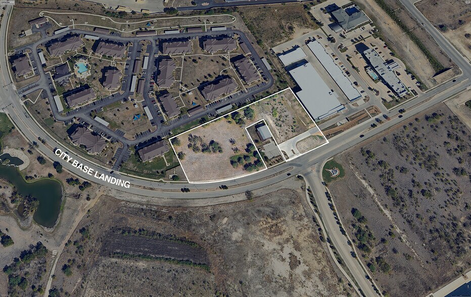 City-Base Lndg, San Antonio, TX à vendre - Photo principale – Image 1 sur 4